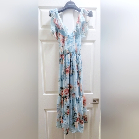 Water Rose Ruffle Dress - Picture 4 of 5